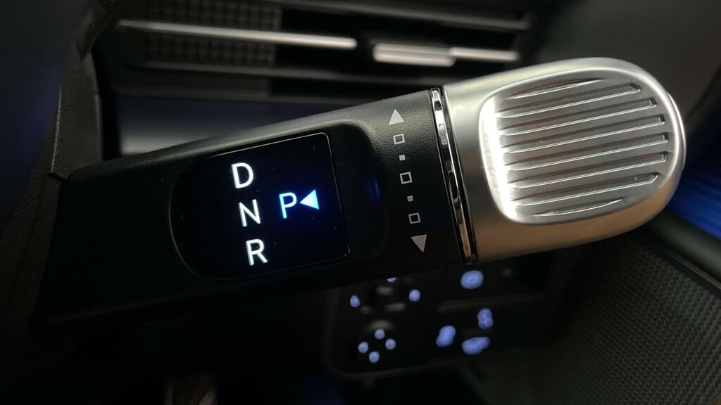 Hyundai Ioniq 6 First Edition Gold #28