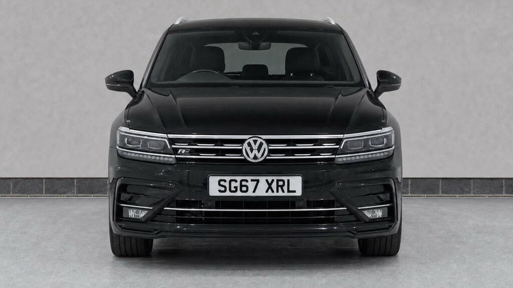Volkswagen Tiguan 2.0 Tdi 150 4Motion R-line Black #5