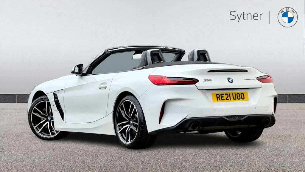 BMW Z4 Sdrive 20I M Sport White #3
