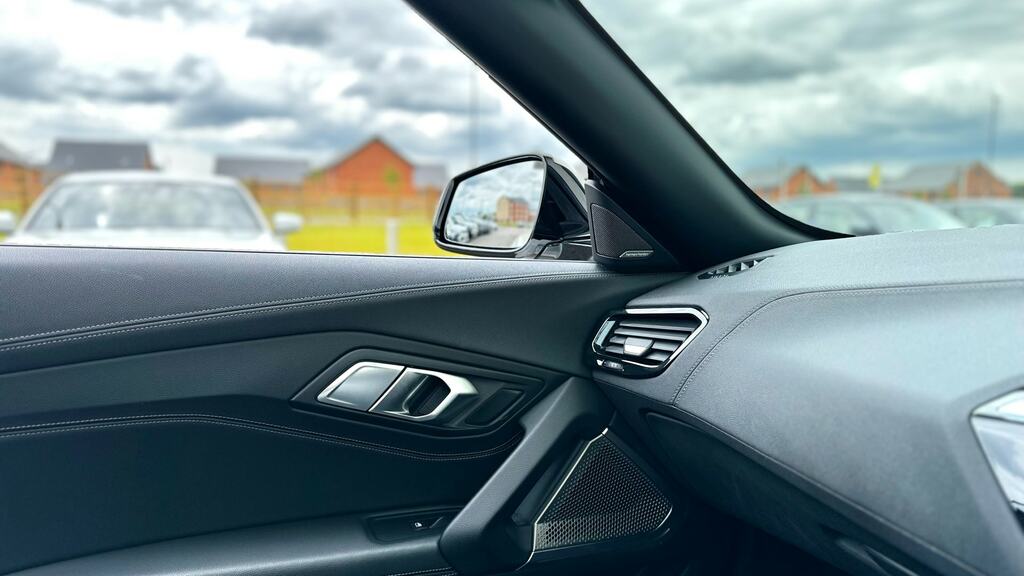 BMW Z4 Sdrive 20I M Sport Black #29