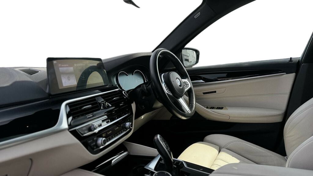BMW 5 Series 530D Xdrive M Sport Blue #6