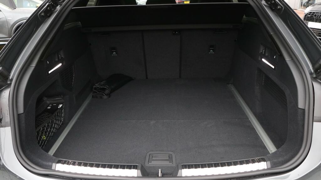 Audi A6 Avant Avant Black Edition 50 Tfsi E Quattro 299 Ps S Tro Black #20