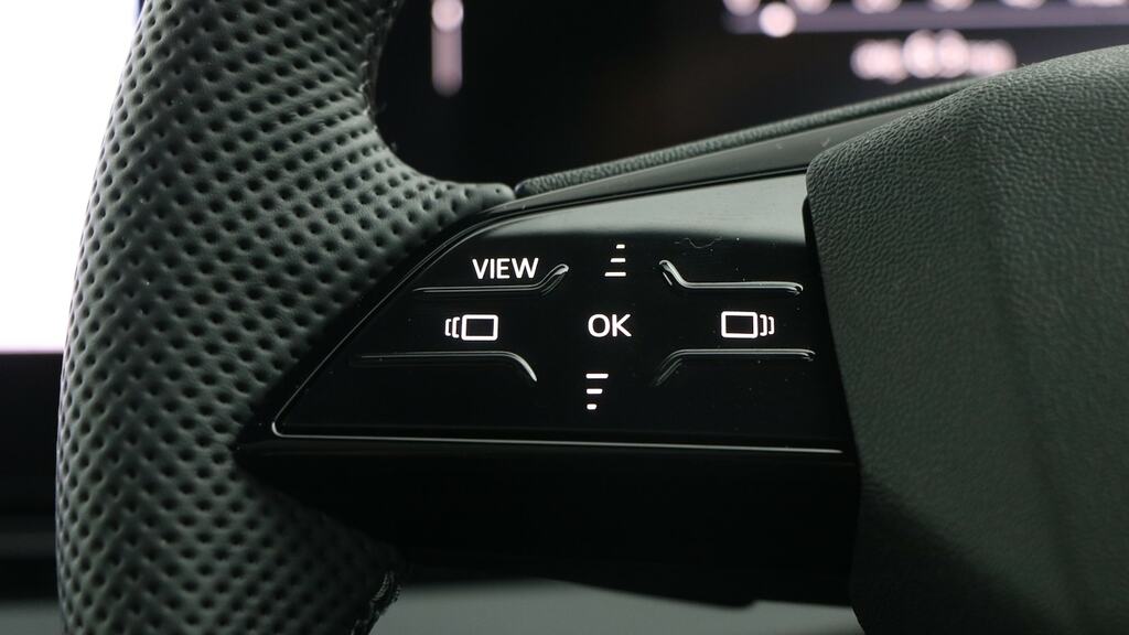 Audi A6 Avant Avant Black Edition 50 Tfsi E Quattro 299 Ps S Tro Black #17