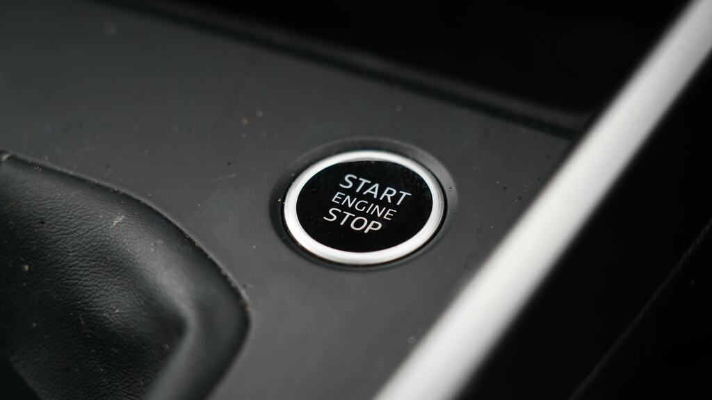 Audi A3 1.0 Tfsi 30 S Line Sportback 11 White #24