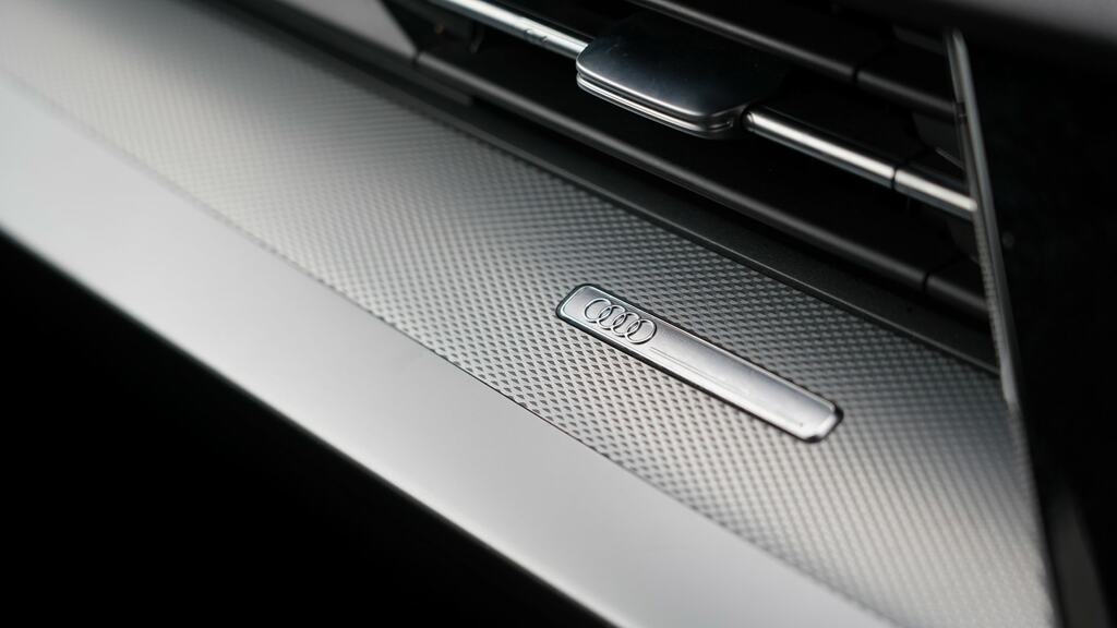 Audi A3 1.0 Tfsi 30 S Line Sportback 11 White #25