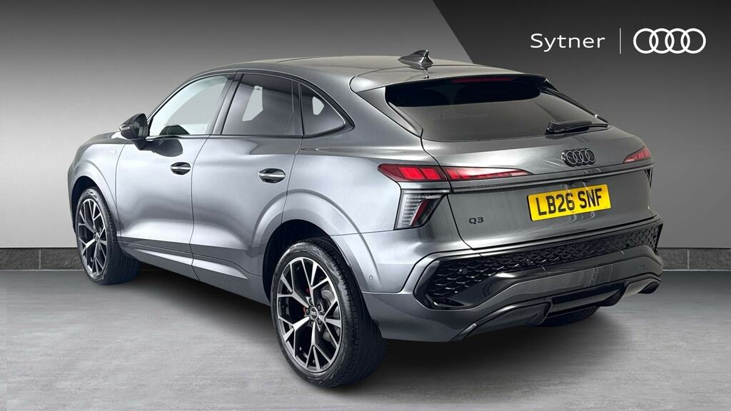 Audi Q3 Audi Q3 Suv Edition 1 Tdi 150 Ps S Tronic Grey #4