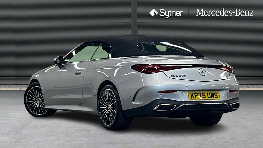 Mercedes-Benz 300 Cle 300 4Matic Amg Line Premium 9G-tronic Silver #3
