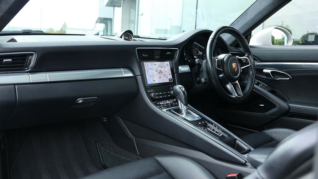 Porsche 911 2dr Pdk Grey #3