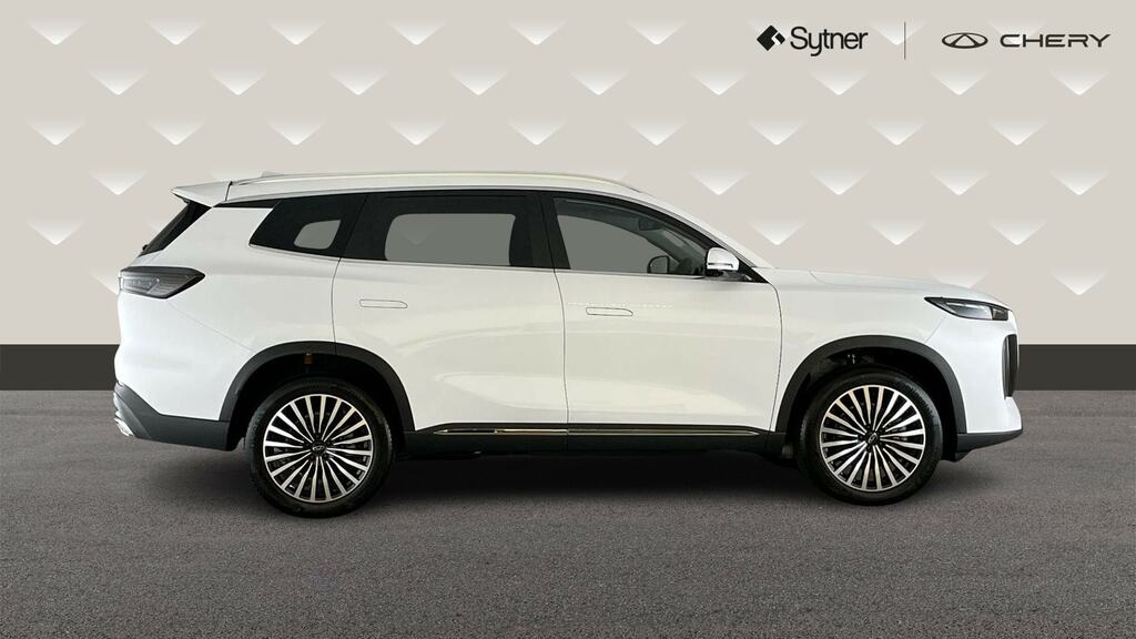 Chery Tiggo 8 1.5T Phev Summit Dht White #3