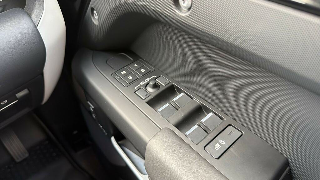 Land Rover Defender 130 3.0 D300 Outbound 130 Grey #25