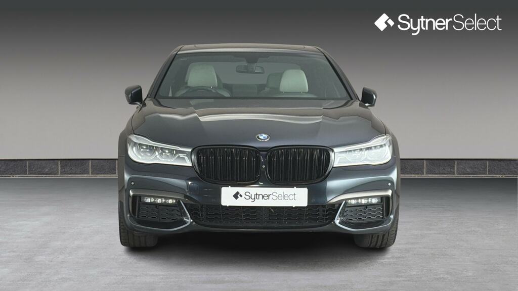 BMW 7 Series 730D Xdrive M Sport Grey #4