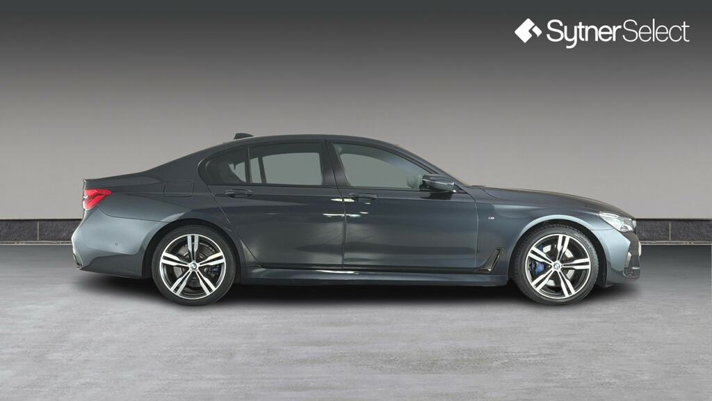 BMW 7 Series 730D Xdrive M Sport Grey #3