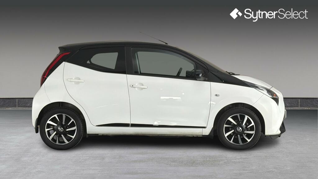Toyota Aygo 1.0 Vvt-i X-trend Tss KN71FSP White #3