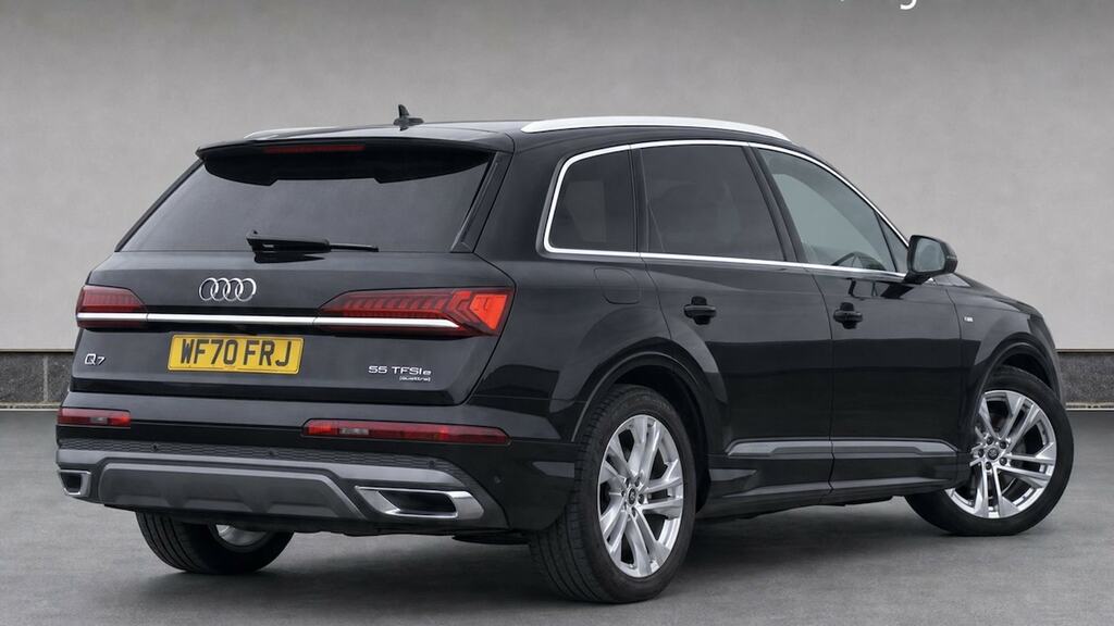 Audi Q7 55 Tfsi E Quattro S Line Tiptronic Black #4