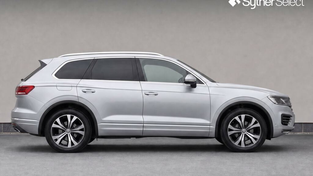 Volkswagen Touareg R-line Plus White #8
