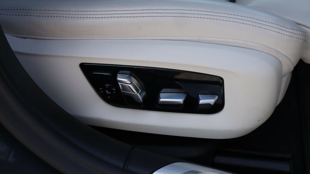 BMW 7 Series 740I M Sport Black #35