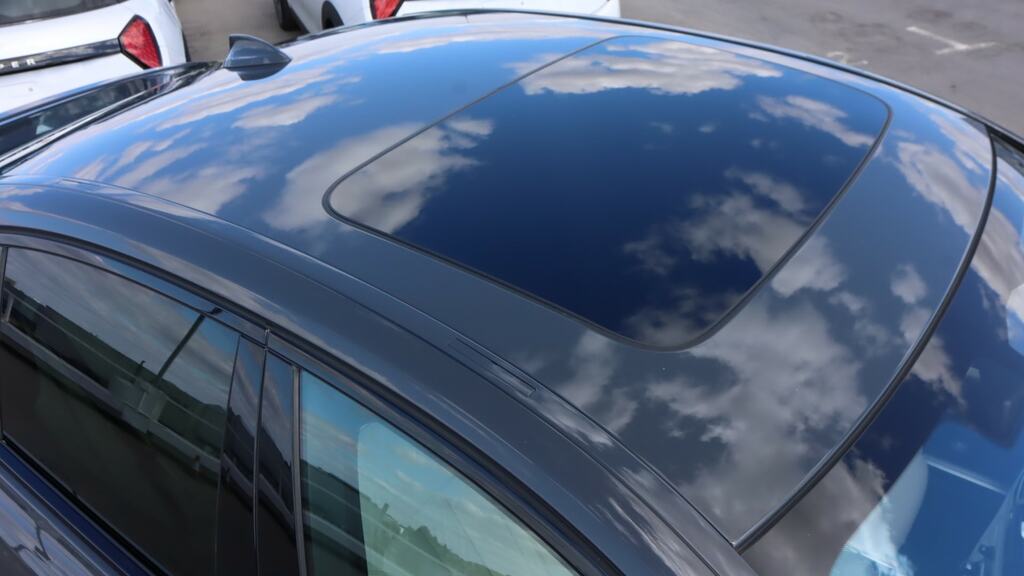 BMW 7 Series 740I M Sport Black #26