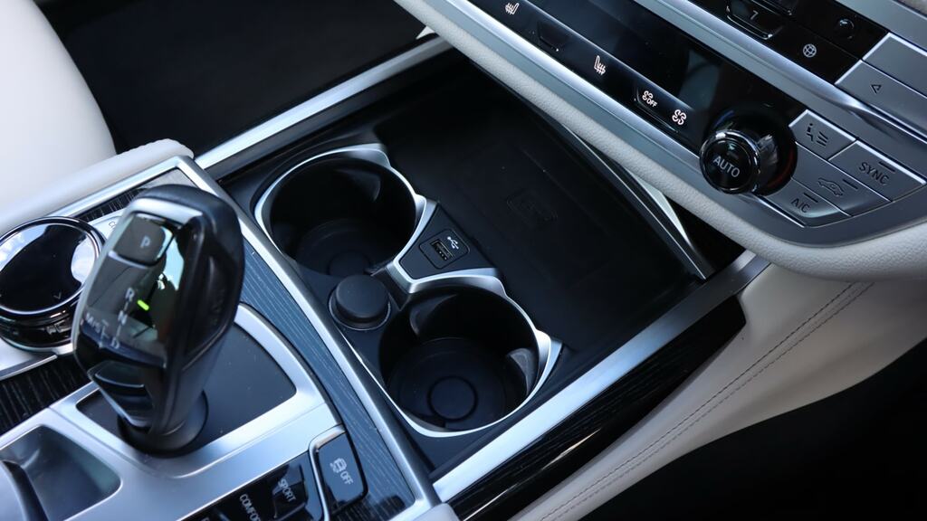 BMW 7 Series 740I M Sport Black #28
