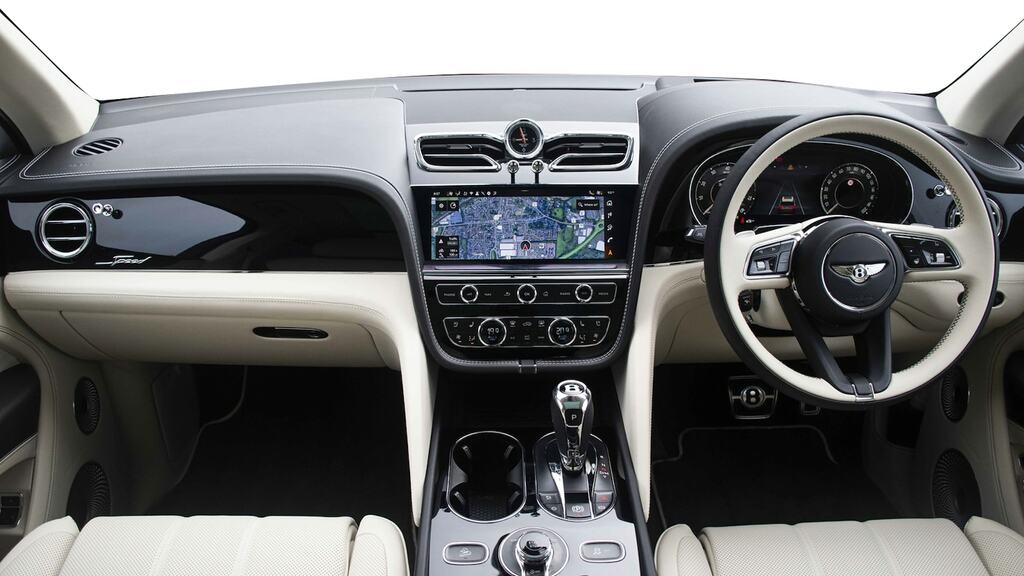 Bentley Bentayga 4.0 V8 Speed Touring Spec Silver #4