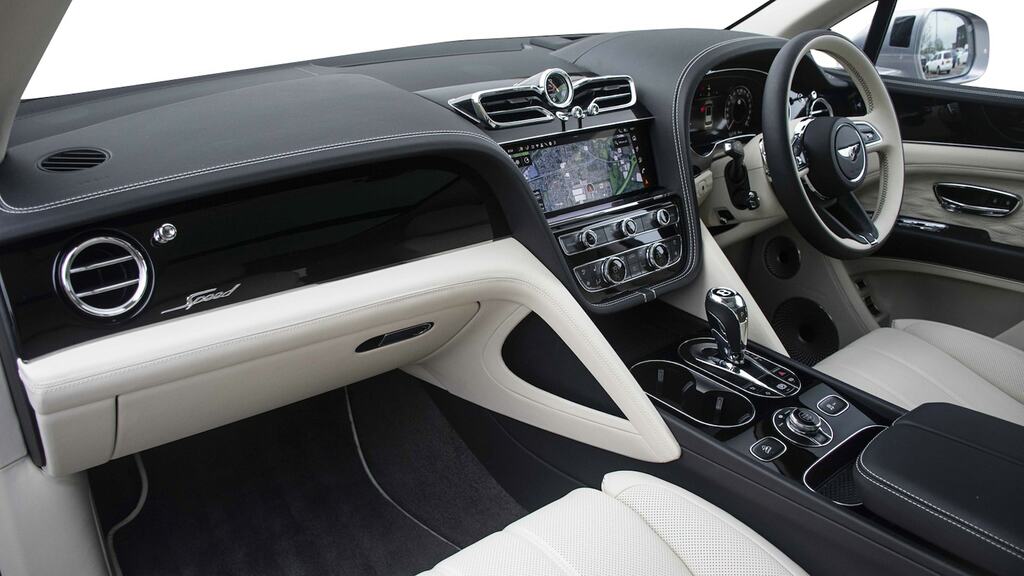 Bentley Bentayga 4.0 V8 Speed Touring Spec Silver #2