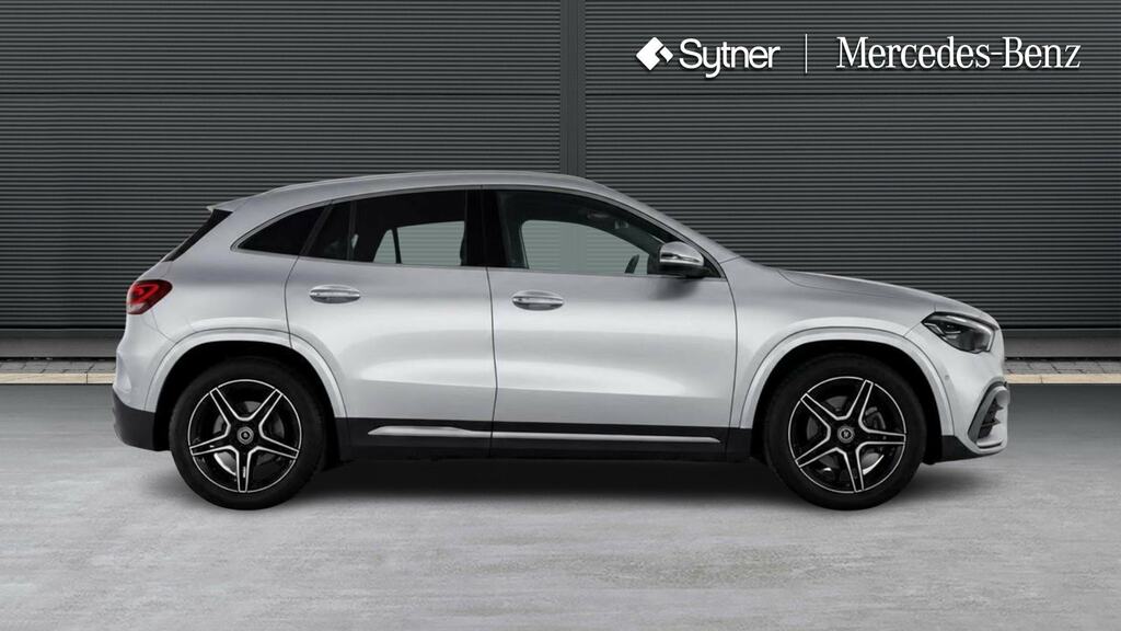 Mercedes-Benz GLA Class Gla 200D Amg Line Executive Silver #4