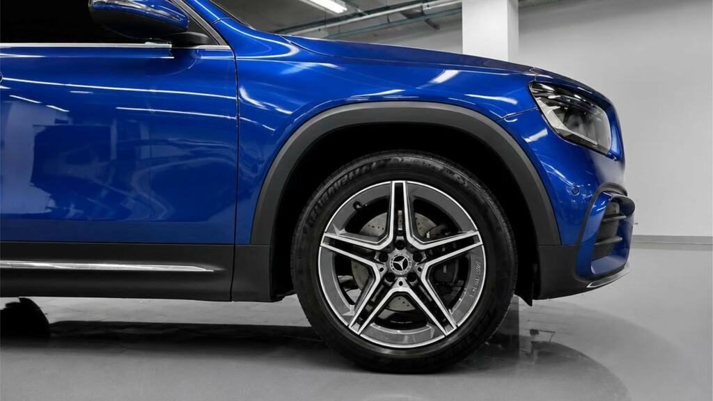 Mercedes-Benz GLB Class 1.3 Glb200h Mhev Amg Line Premium Suv #5