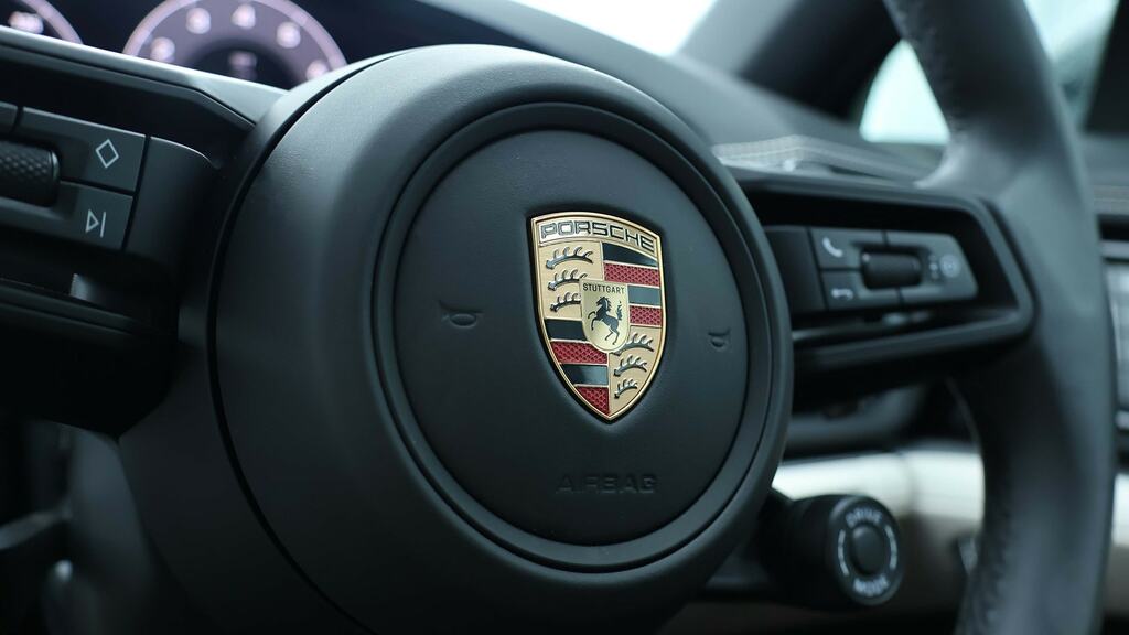 Porsche Panamera Turbo E-hybrid S 2025 Black #17