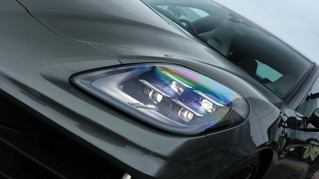 Porsche Panamera Turbo E-hybrid S 2025 Black #28