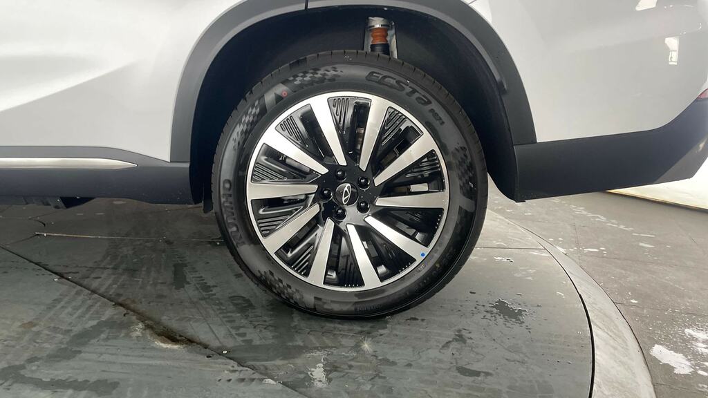 Chery Tiggo 8 1.5T Phev Summit Dht White #6