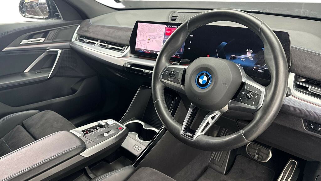 BMW iX2 230Kw Xdrive30 M Sport 65Kwh Black #6