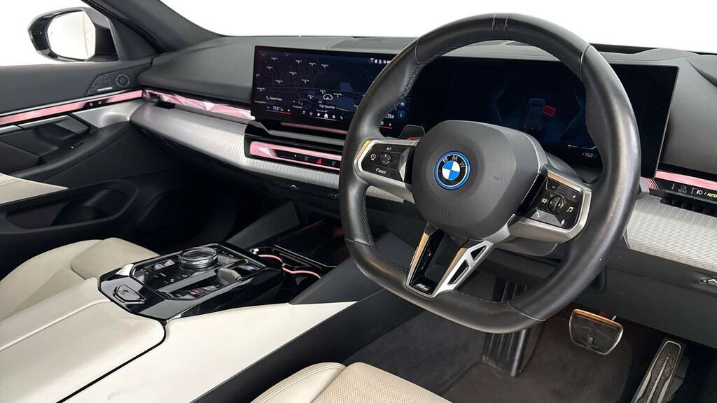 BMW i5 250Kw Edrive40 M Sport 84Kwh Grey #6