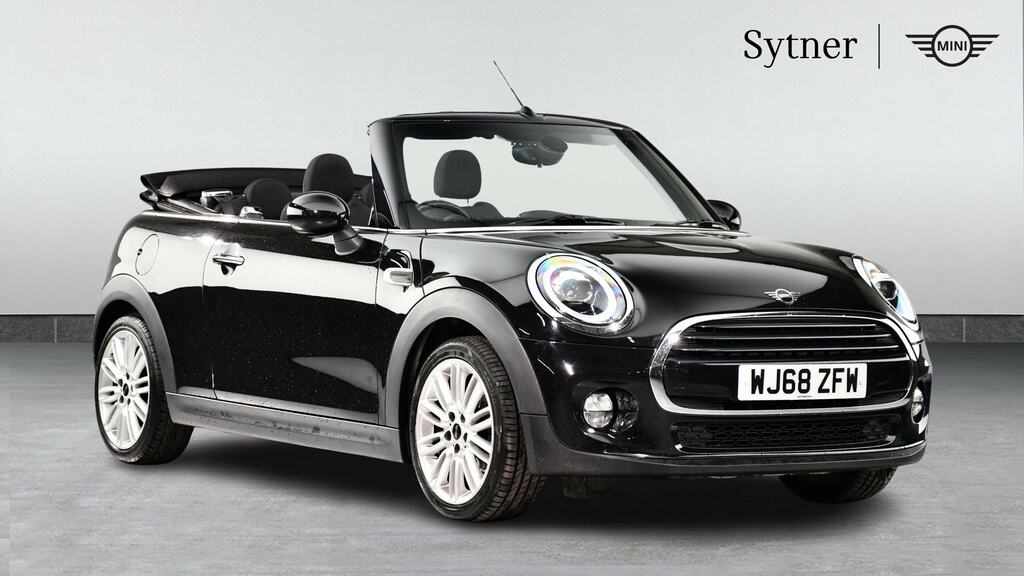Mini Convertible 1.5 Cooper II Chili Pack Black