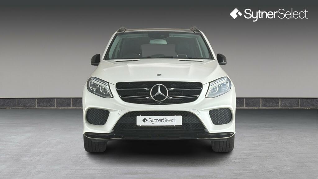 Mercedes-Benz GLE Class Gle 250D 4Matic Amg Line Prem Plus 9G-tronic White #4