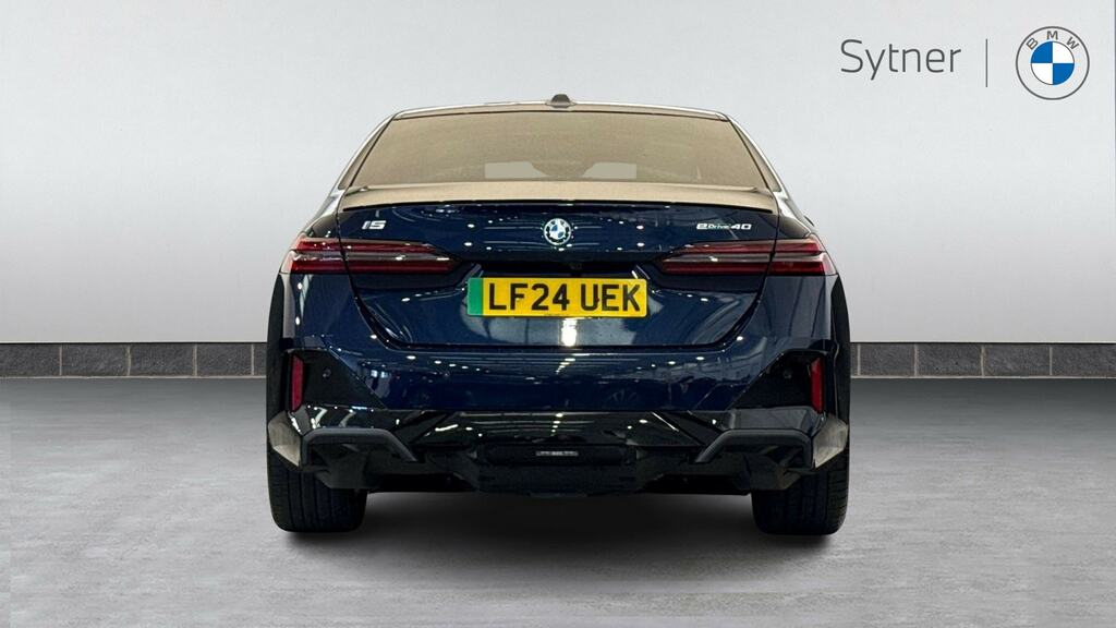BMW i5 442Kw M60 Xdrive 84Kwh 2024 Grey #15