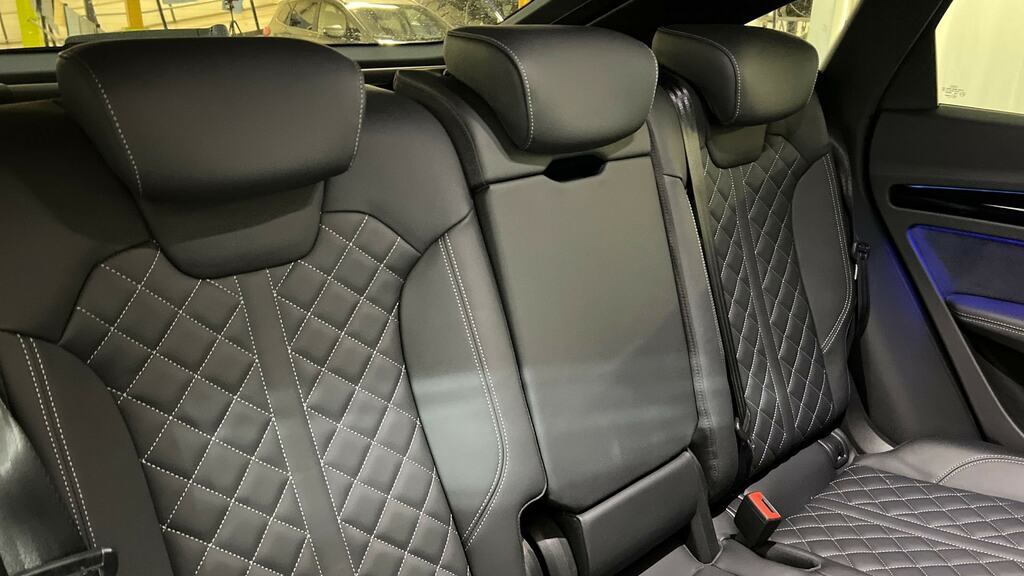 Audi Q5 Audi Q5 Sportback 40 Tdi Quattro S Line Black #16