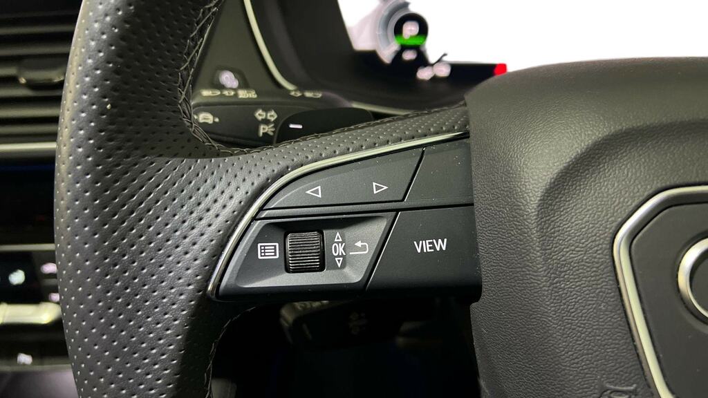 Audi Q5 Audi Q5 Sportback 40 Tdi Quattro S Line Black #17