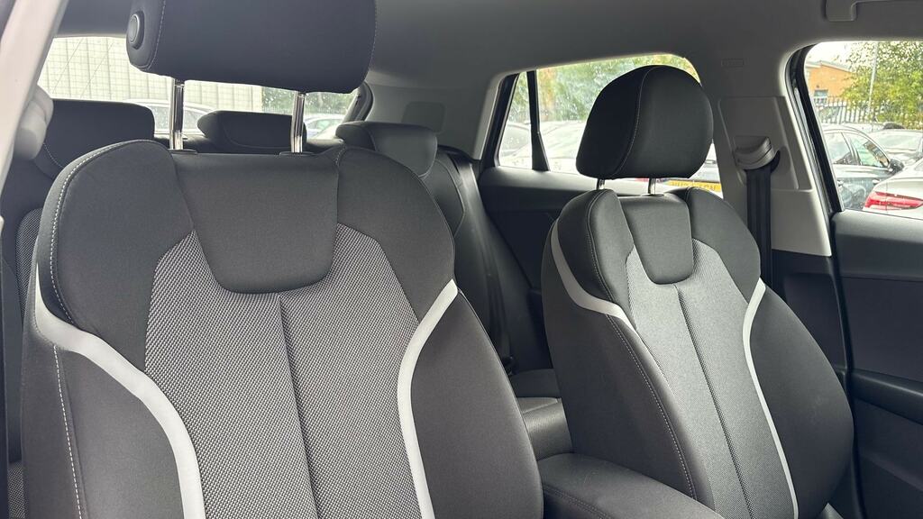 Audi Q2 35 Tfsi Black Edition S Tronic Estate Grey #15