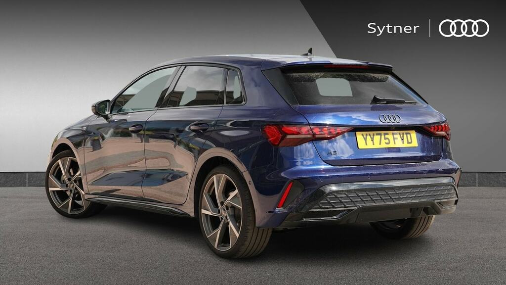 Audi A3 Audi A3 Sportback Sport 30 Tfsi 116 Ps S Tronic Grey #3