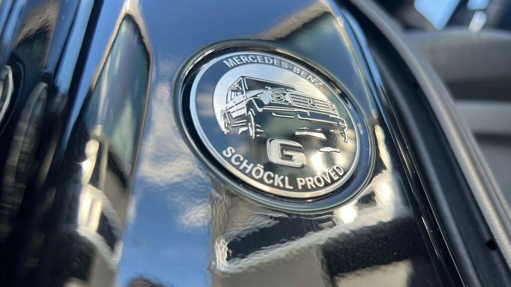 Mercedes-Benz G Class G400d Amg Line Premium Plus 9G-tronic Black #21