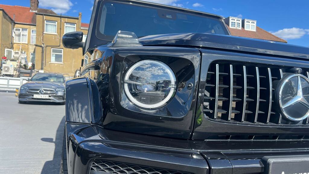Mercedes-Benz G Class G400d Amg Line Premium Plus 9G-tronic Black #18