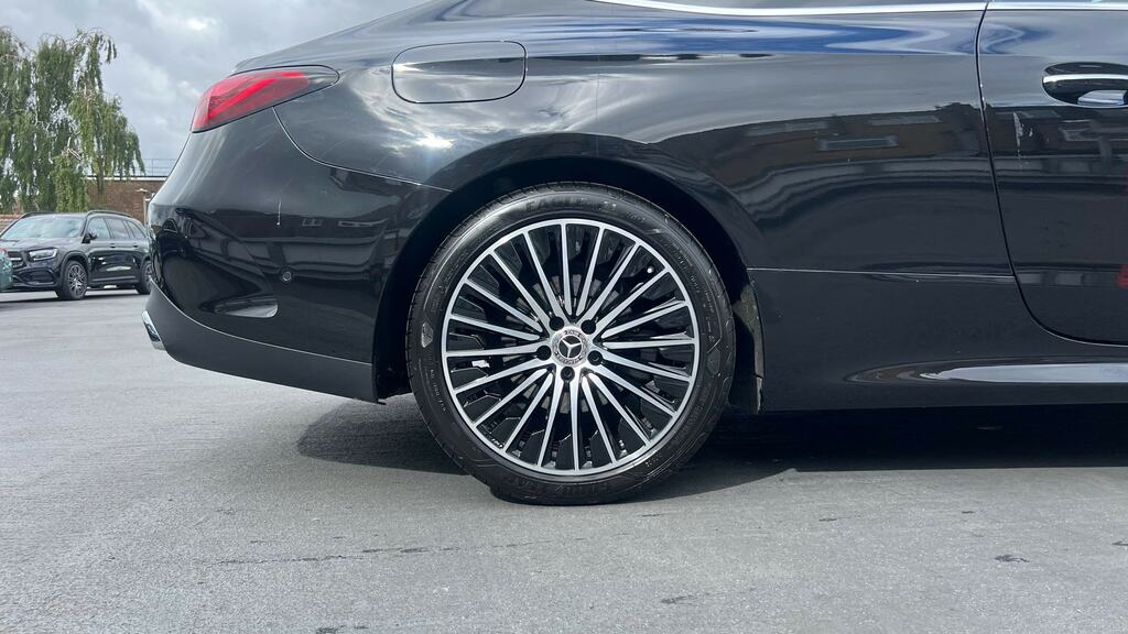 Mercedes-Benz CLE Class Cle 200 Amg Line Premium 9G-tronic Black #5