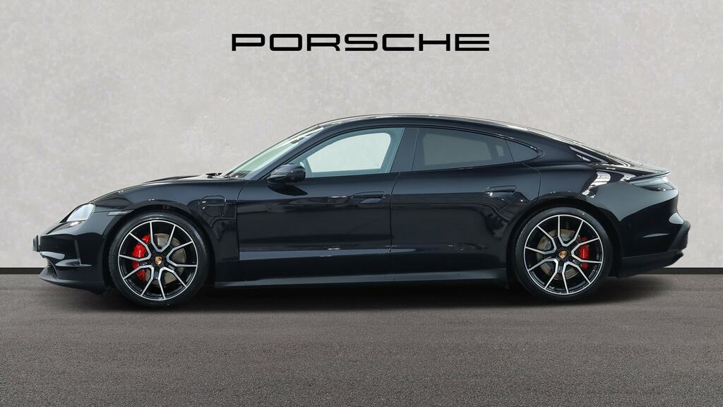 Porsche Taycan 440Kw 4S 105Kwh Black #4