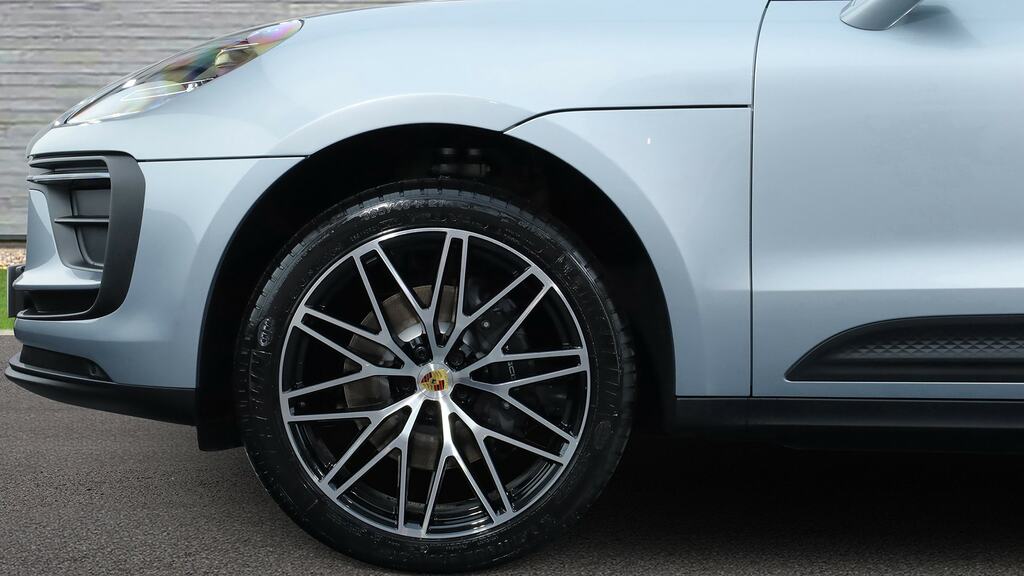 Porsche Macan 5dr Pdk DA26XTC Silver #3
