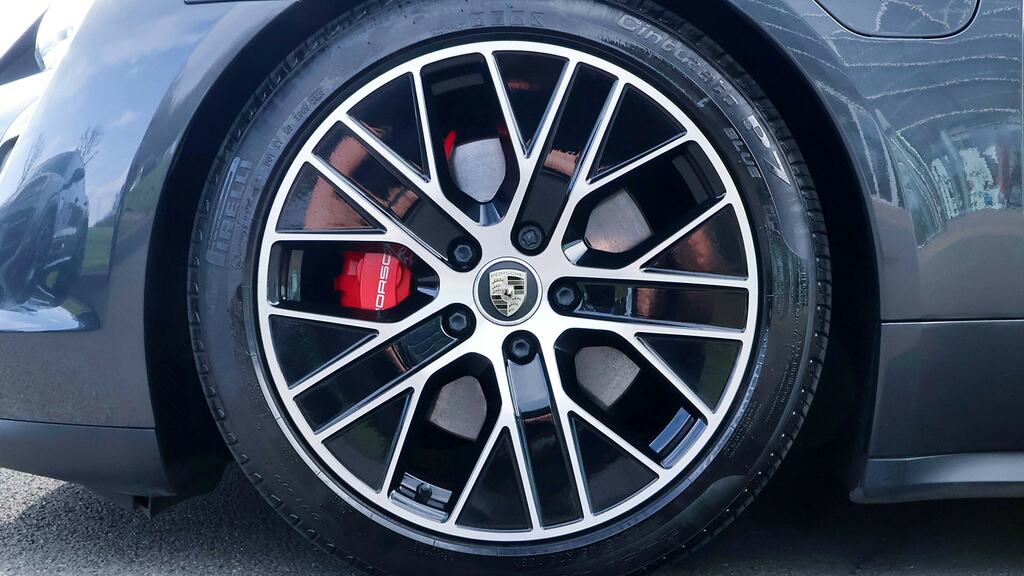 Porsche Taycan 390Kw 4S 79Kwh Grey #4