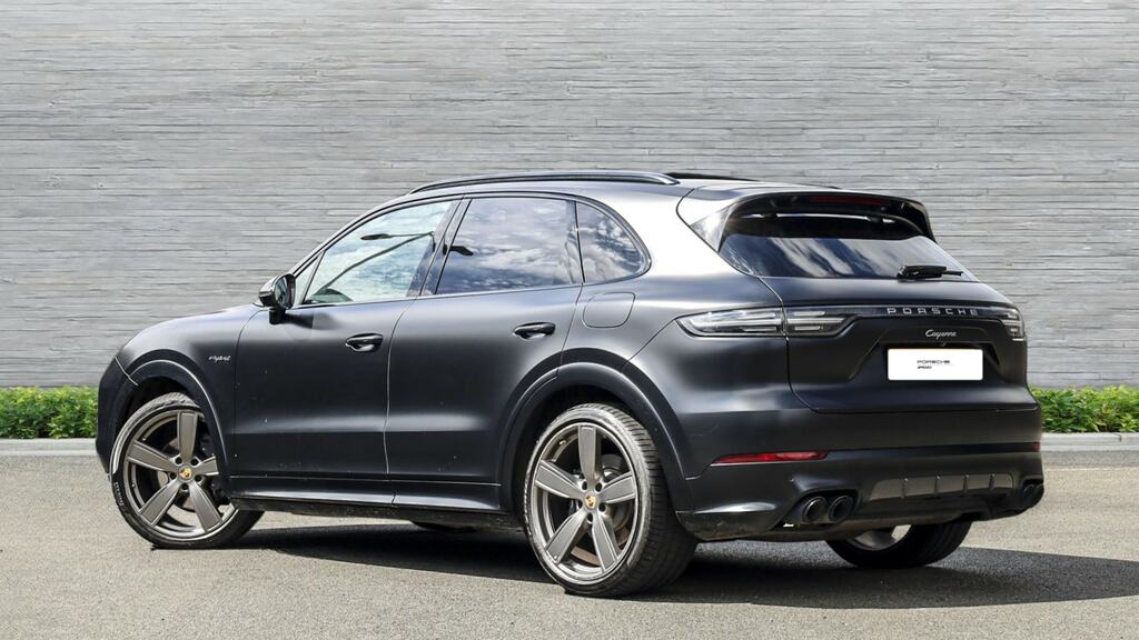 Porsche Cayenne E-hybrid Platinum Edition Tiptronic S Black #4