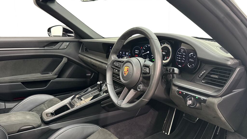 Porsche 911 992 Carrera Gts Pdk Euro 6 Red #18
