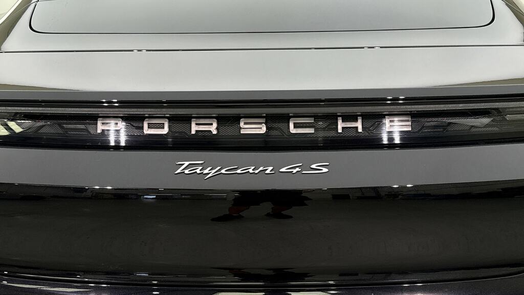 Porsche Taycan Performance Plus 93.4Kwh 4S Saloon Au Grey #31