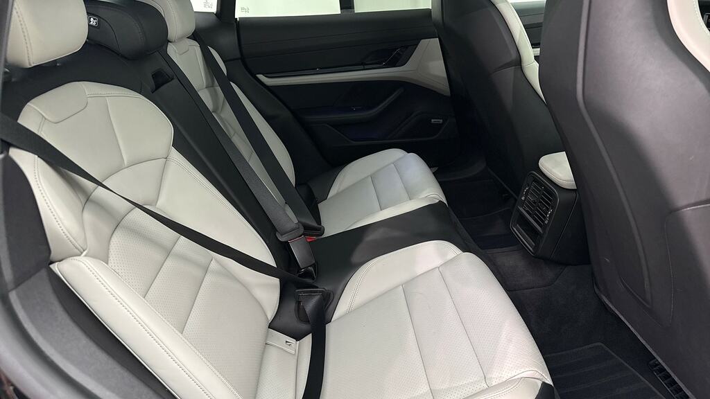 Porsche Taycan Performance Plus 93.4Kwh 4S Saloon Au Grey #29