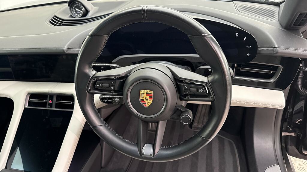Porsche Taycan Performance Plus 93.4Kwh 4S Saloon Au Grey #17