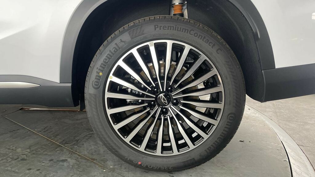 Chery Tiggo 8 1.6T Summit Dct White #6